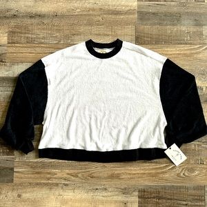 Electric & Rose Lovette Sweatshirt In Cloud & Onyx